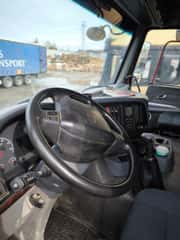 Howo ZZ3407S3867E фото 8
